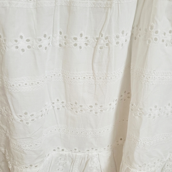 White Schiffli Embroidered Dress - Picture 7 of 12
